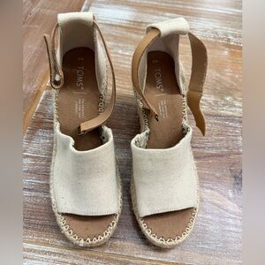 TOMS Women's Cream Canvas Espadrilles